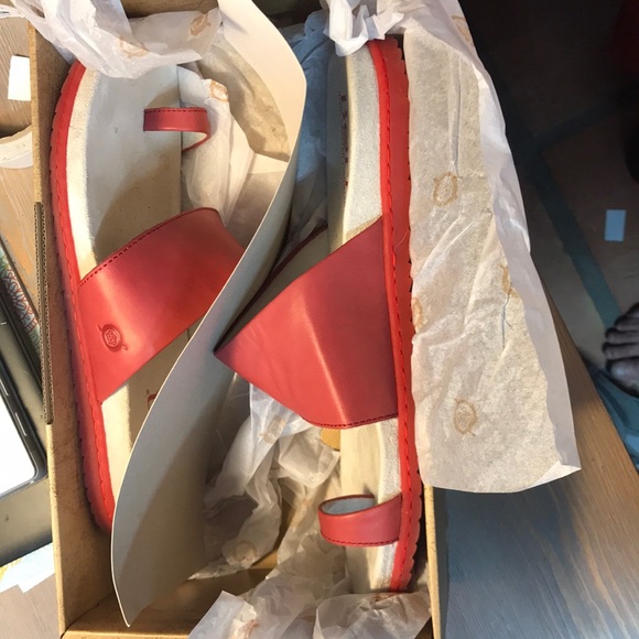 Born Sandals women’s size 9 - Picture 3 of 5